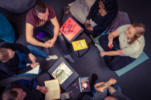 Socialpedagoger har grupparbete på sommenbygdens folkhögskola